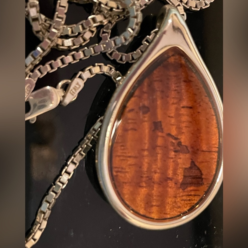 Hawaiian Island .925 pendant/ Koa wood pendant/ box chain; from Hawaii
